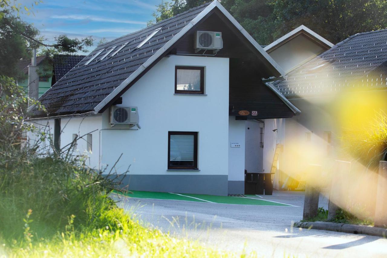 Marjeta Apartamento Begunje na Gorenjskem Exterior foto